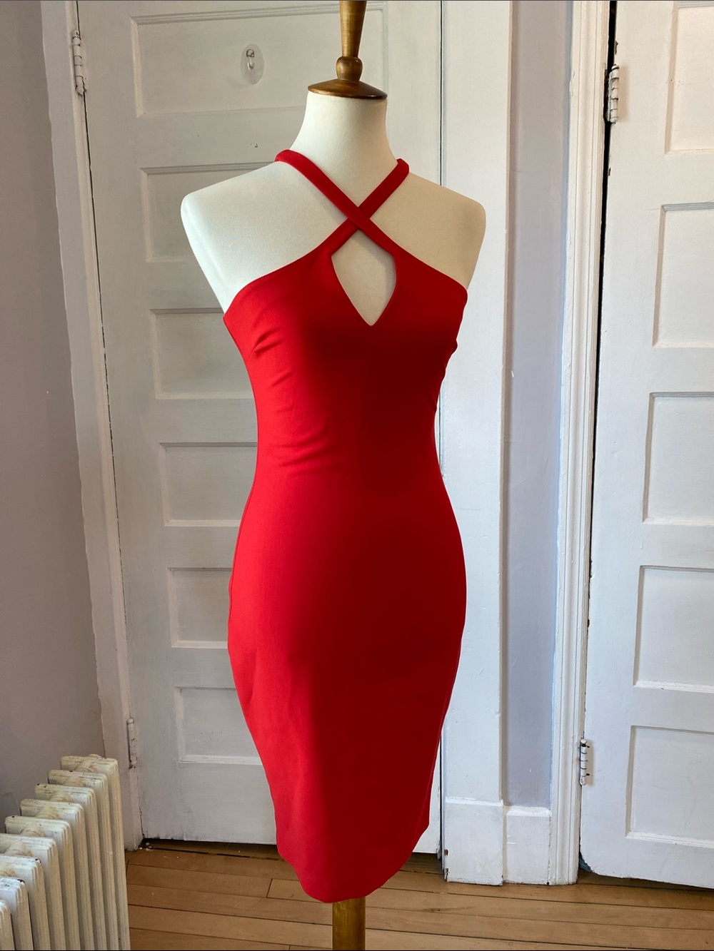 LIKELY Charles Red Bodycon Cocktail Dress, Size 2 - Picture 14 of 16